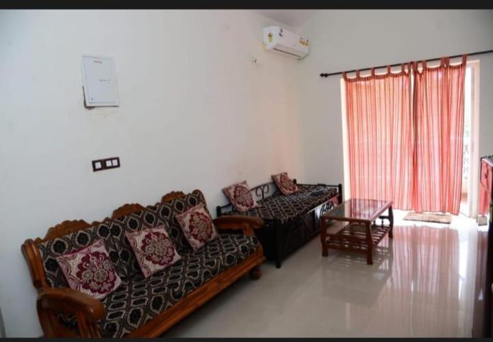 Apartment Cliff Heaven 2 Bhk Ac Orlim